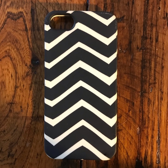 JCREW: black and white iPhone 5 case
